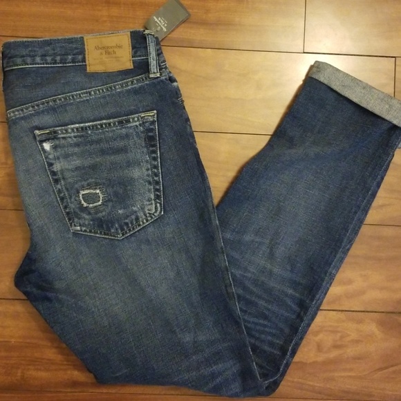 Jeans - Picture 2 of 5